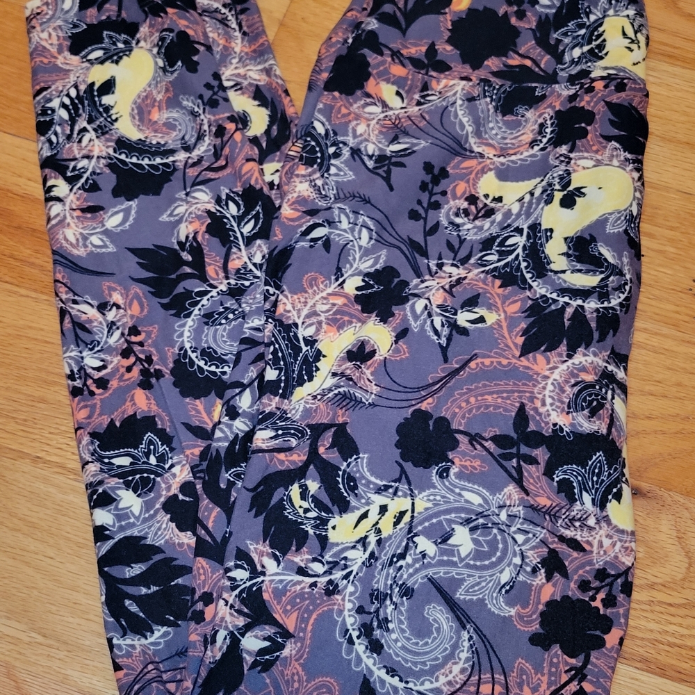 Lularoe leggings